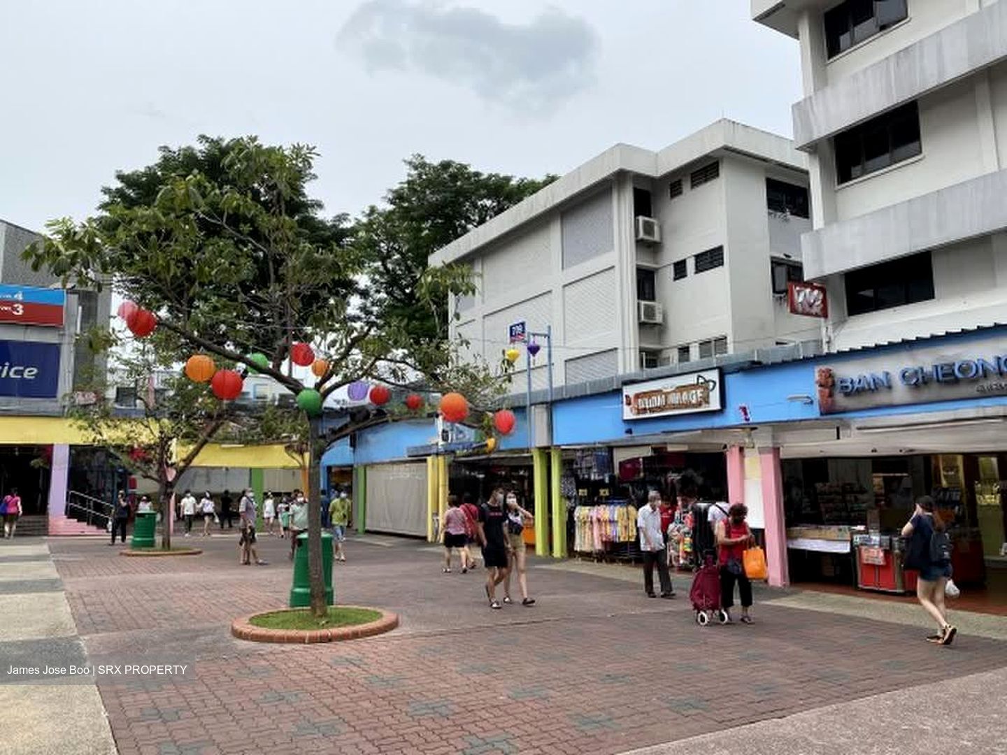 703 ANG MO KIO AVENUE 8 (D20), Shop House #576949491